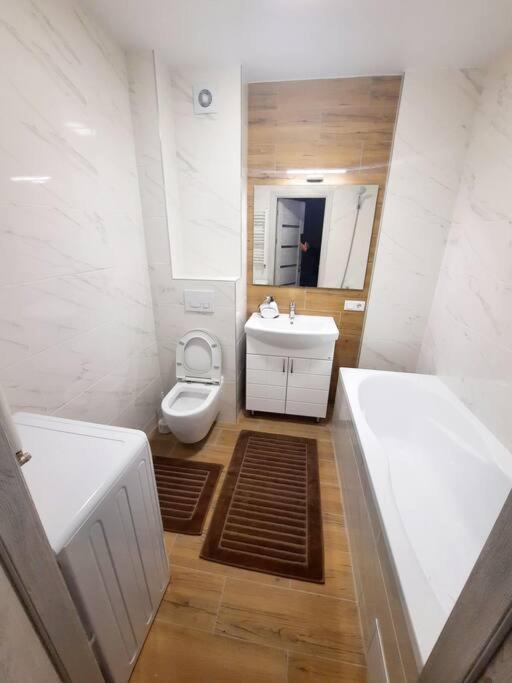 Apartament Dragut In Centrul Orasului! 키시나우 외부 사진