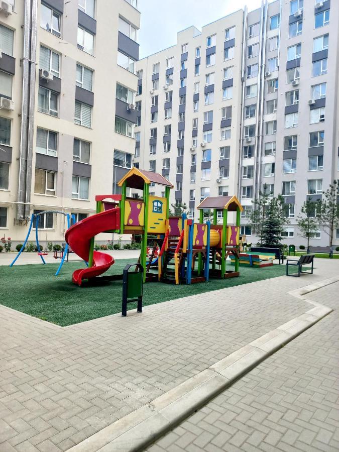 Apartament Dragut In Centrul Orasului! 키시나우 외부 사진